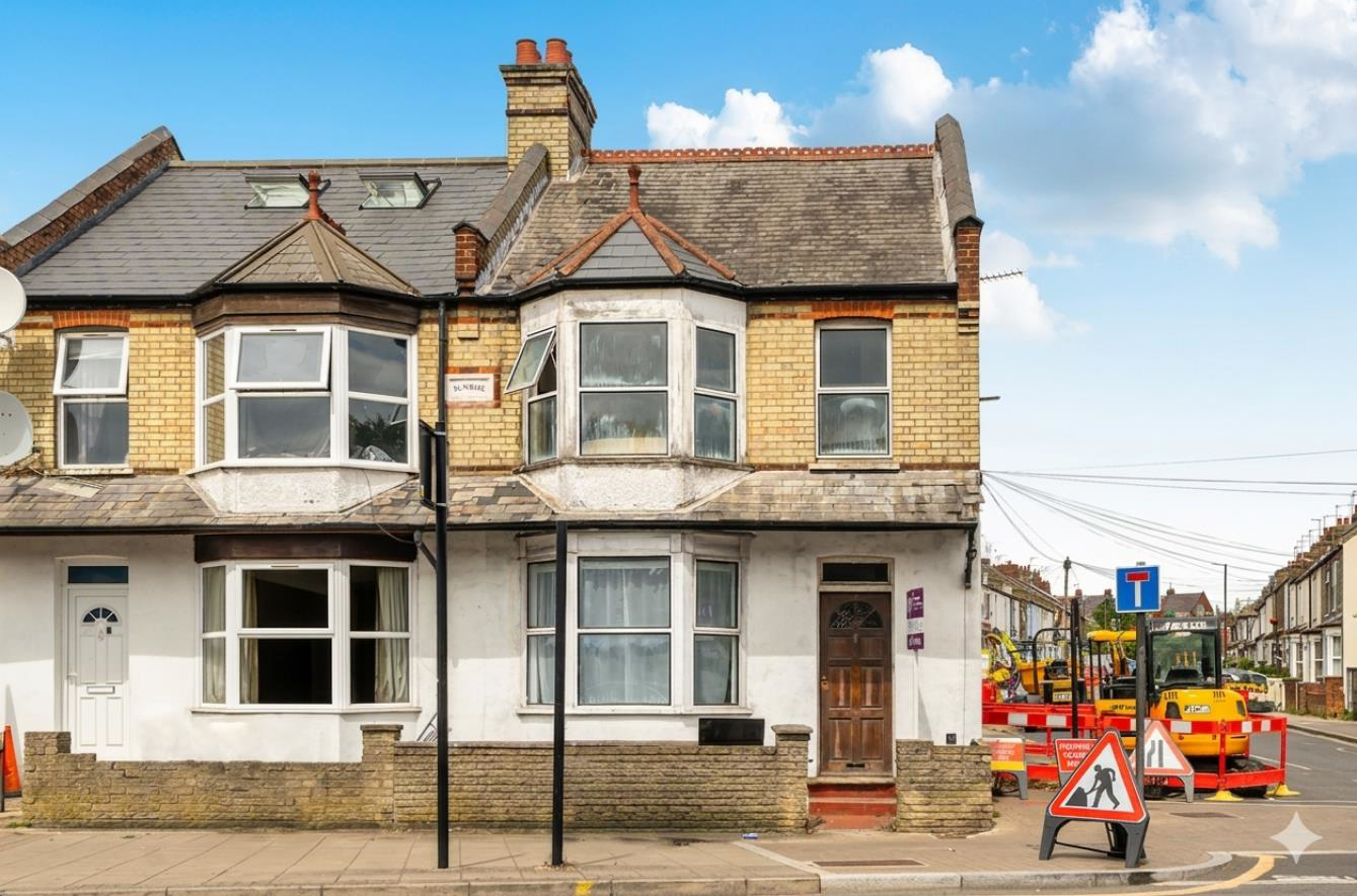 Davidson Frost-Wellings, DFW, Whitchurch Lane, Edg