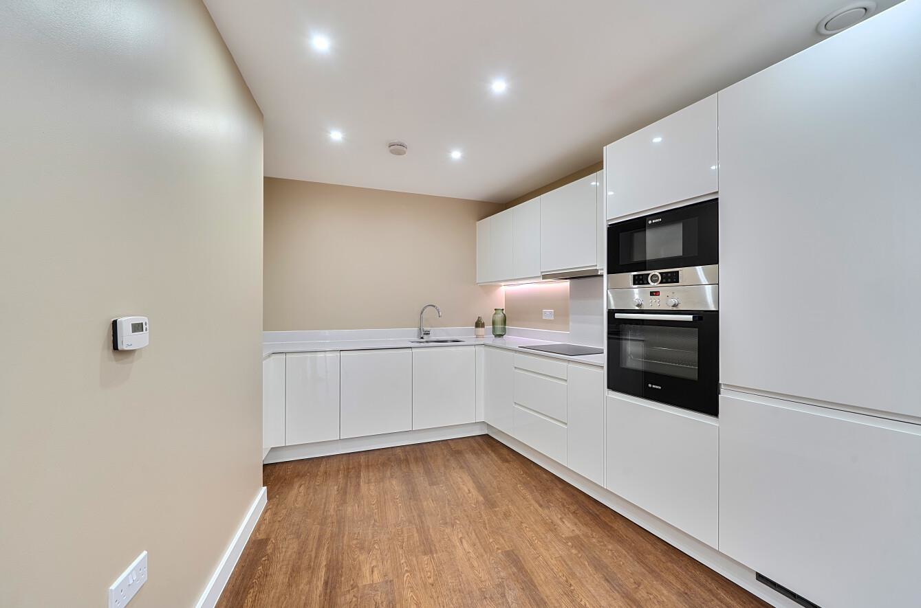 Royal Court, Stanmore, HA7, photo 4