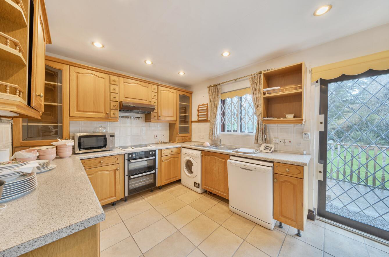 Chiltern Avenue, Bushey, WD23, photo 10
