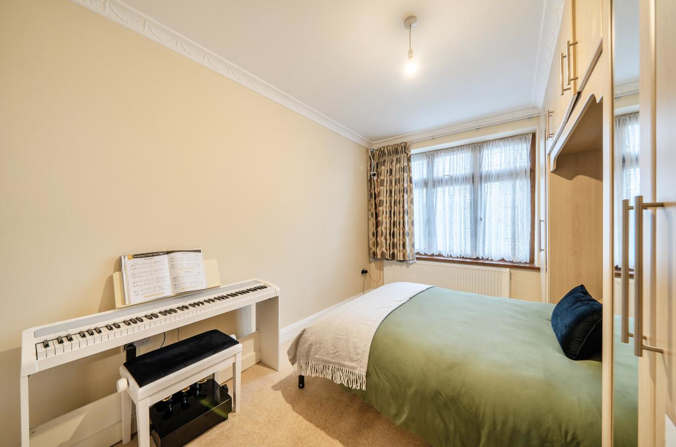 St. Leonards Avenue, Harrow, HA3, photo 15