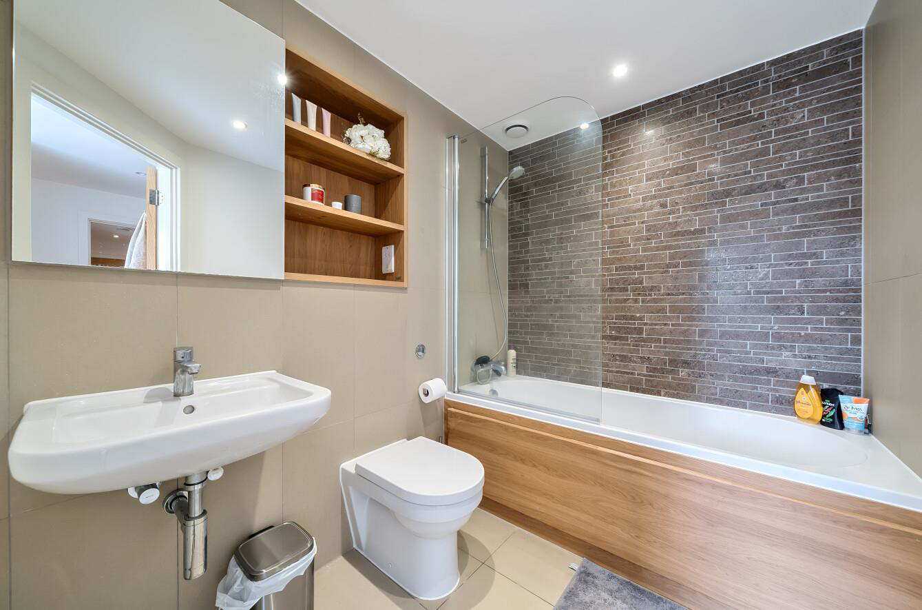 Attlee Court, Stanmore, HA7, photo 7