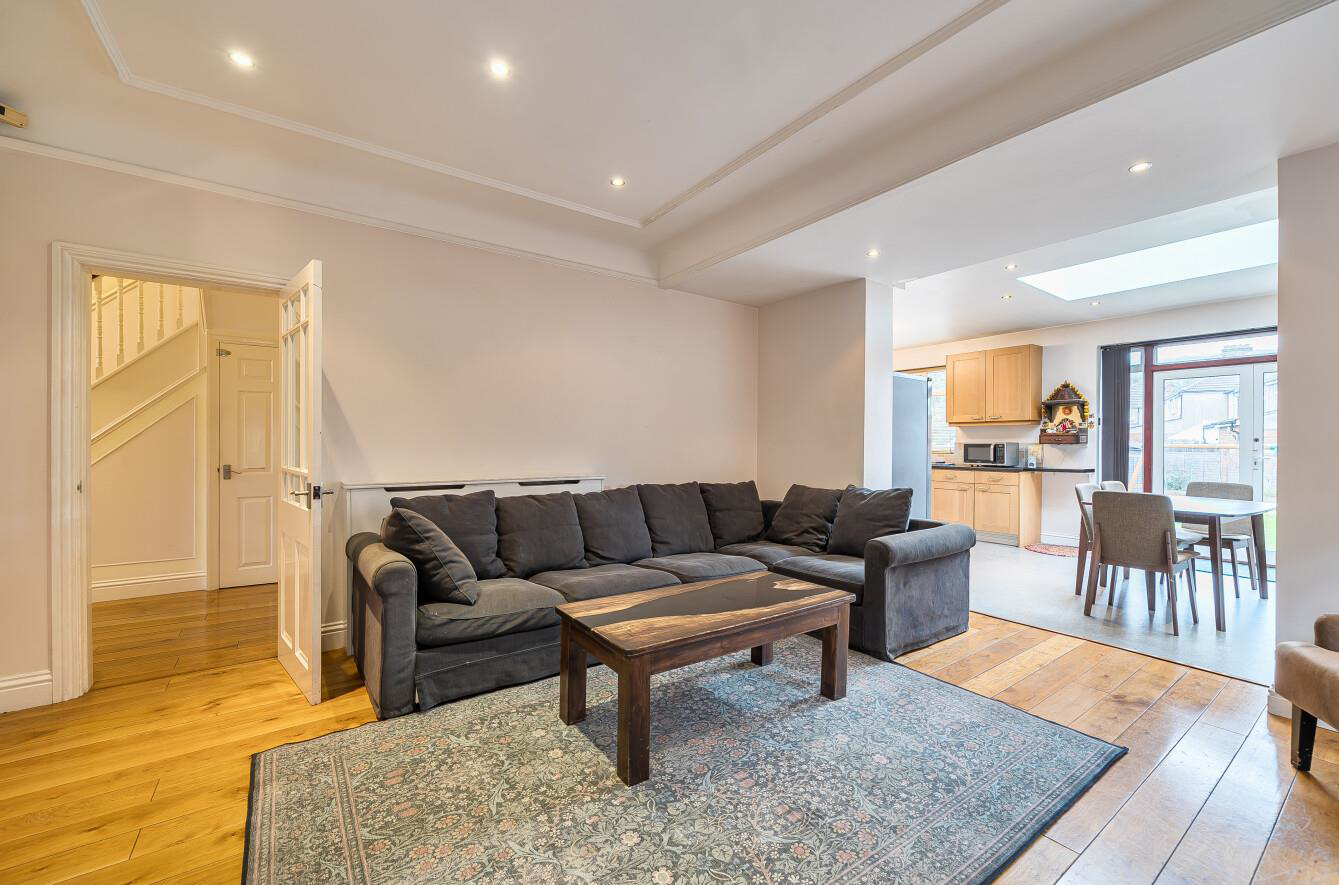 Kenton Lane, Harrow, HA3, photo 5