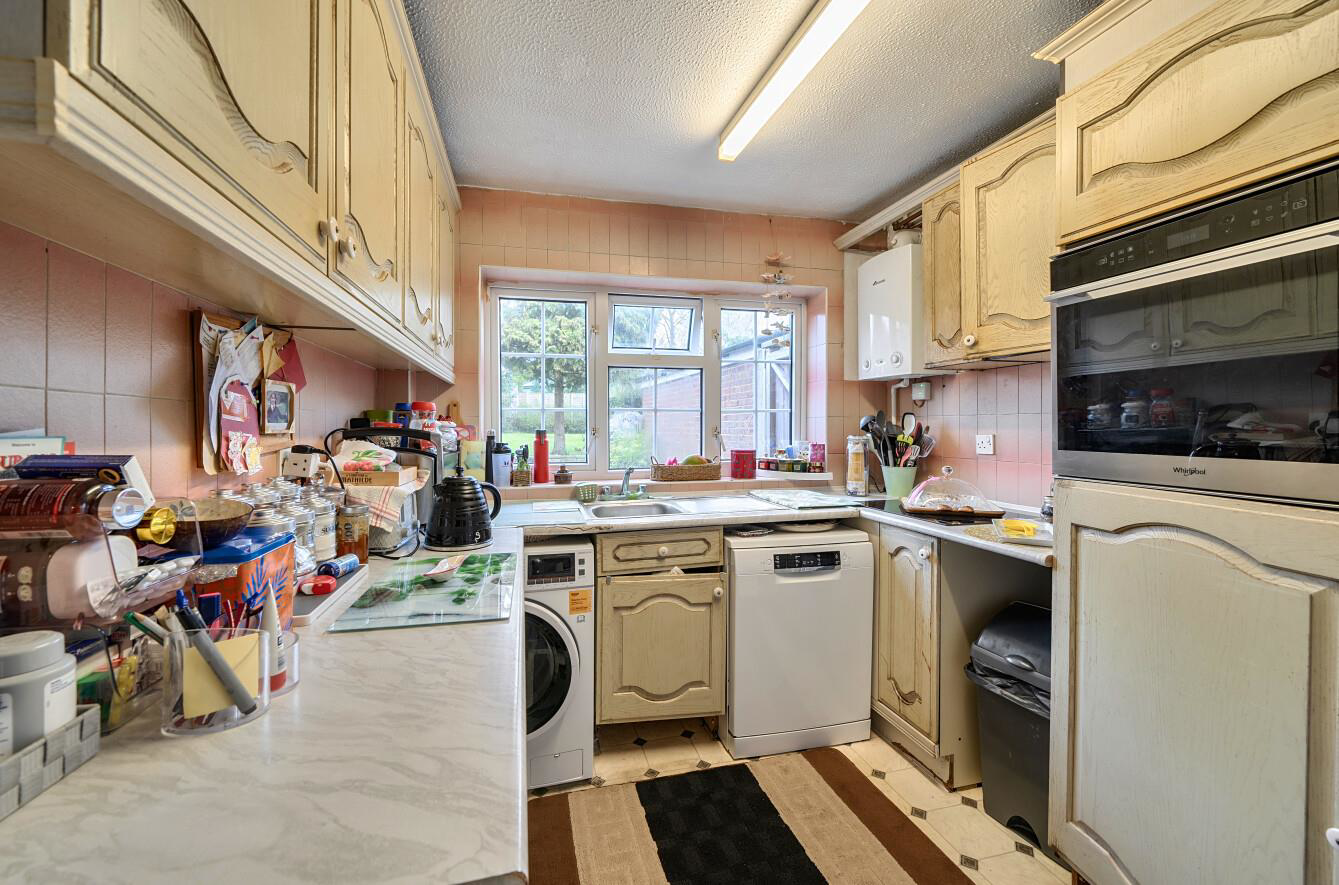 Coldharbour Lane, Bushey, WD23, photo 8