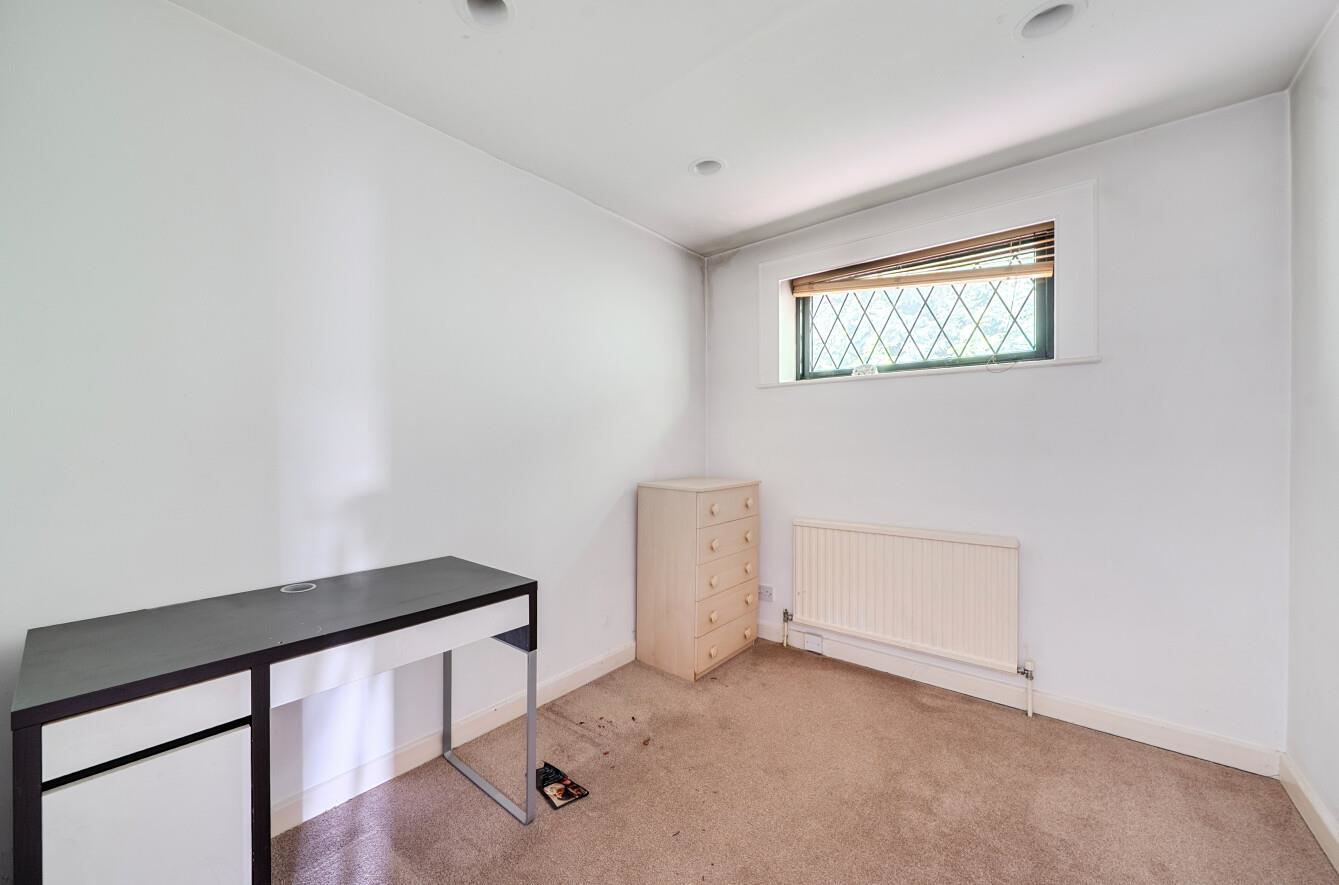 Gordon Avenue, Stanmore, HA7, photo 12