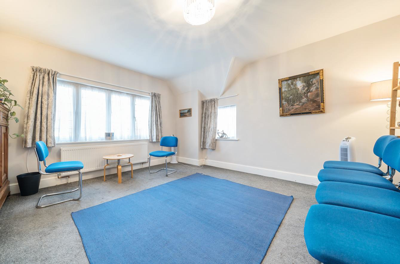 Bushey Hall Road, Bushey, WD23, photo 13