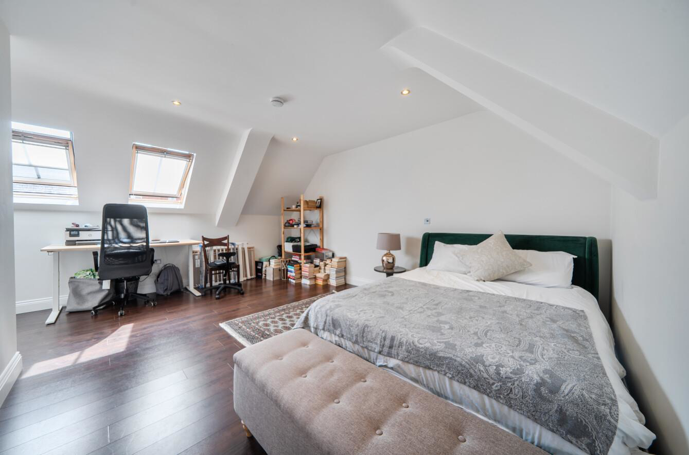 Royal Connaught Park, Bushey, WD23, photo 14