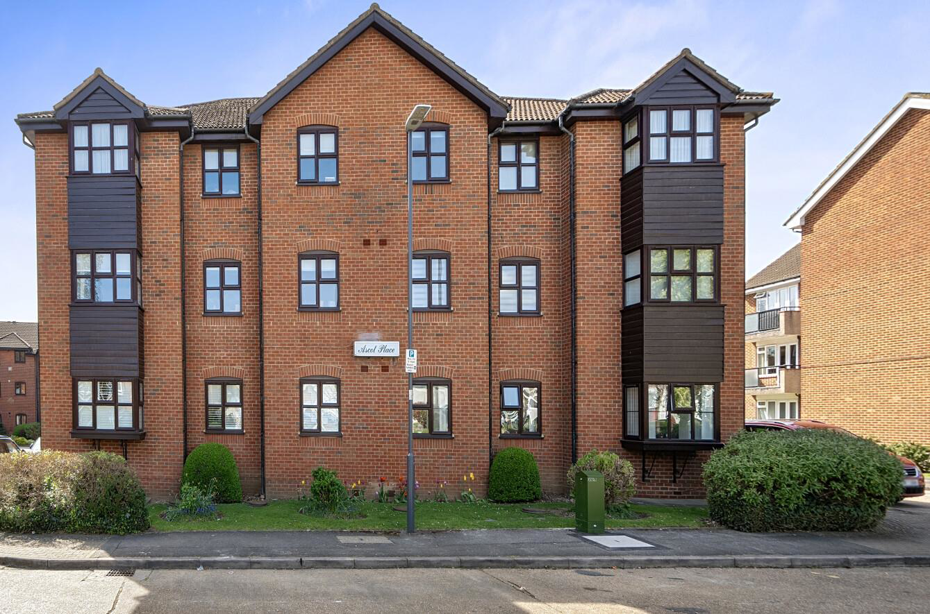 Davidson Frost-Wellings, DFW, Ascot Place, Stanmor