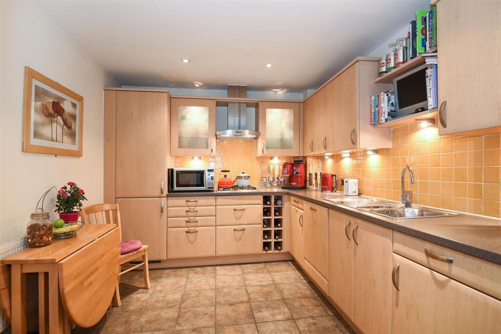 Lady Aylesford Avenue, Stanmore, HA7, photo 4