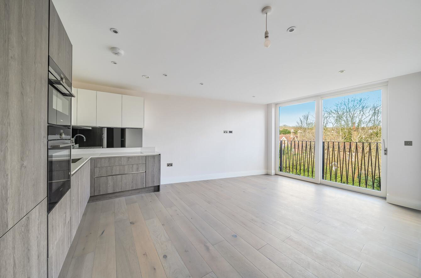 Halsbury Close, Stanmore, HA7, photo 2