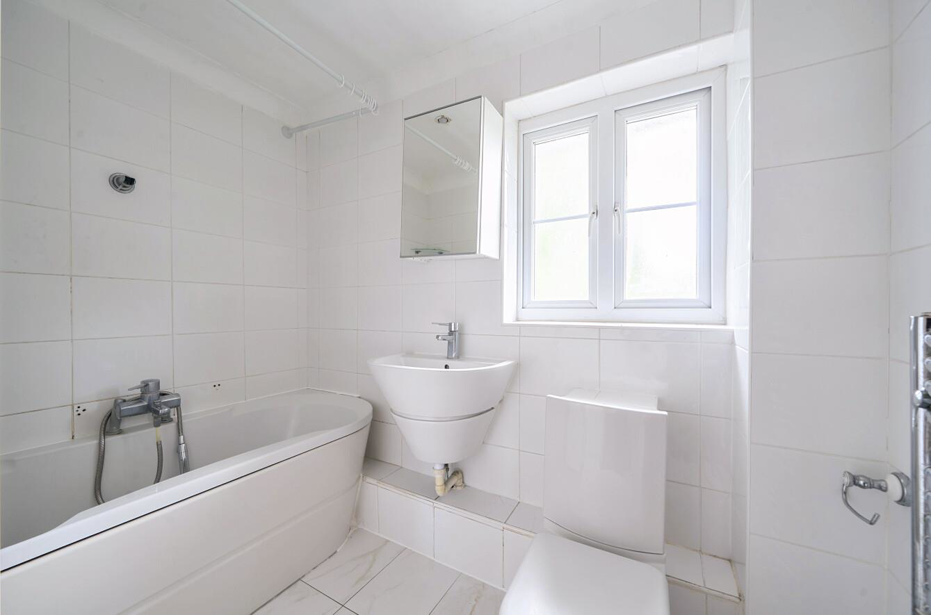 Courtens Mews, Stanmore, HA7, photo 11