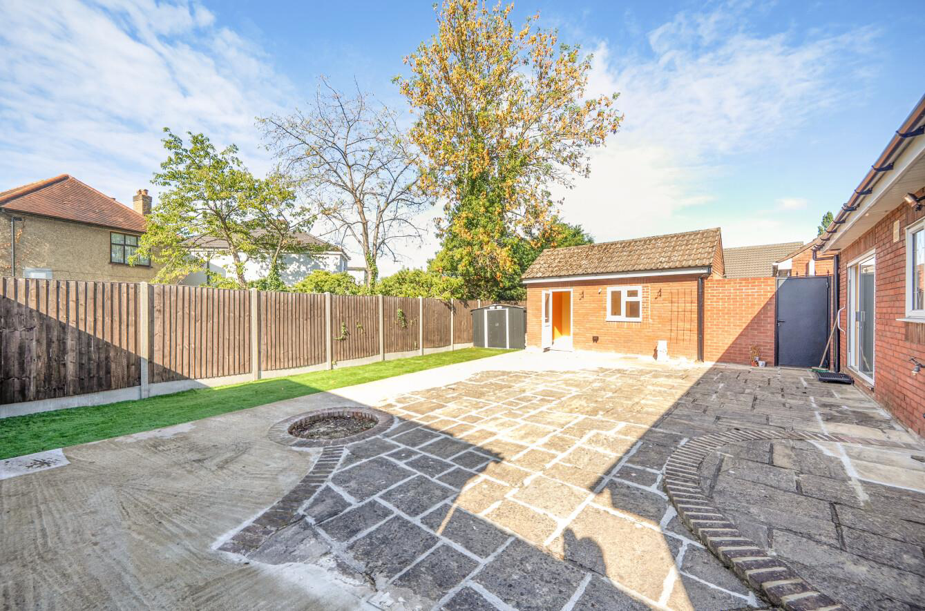 Hollybush Close, Harrow, HA3, photo 6