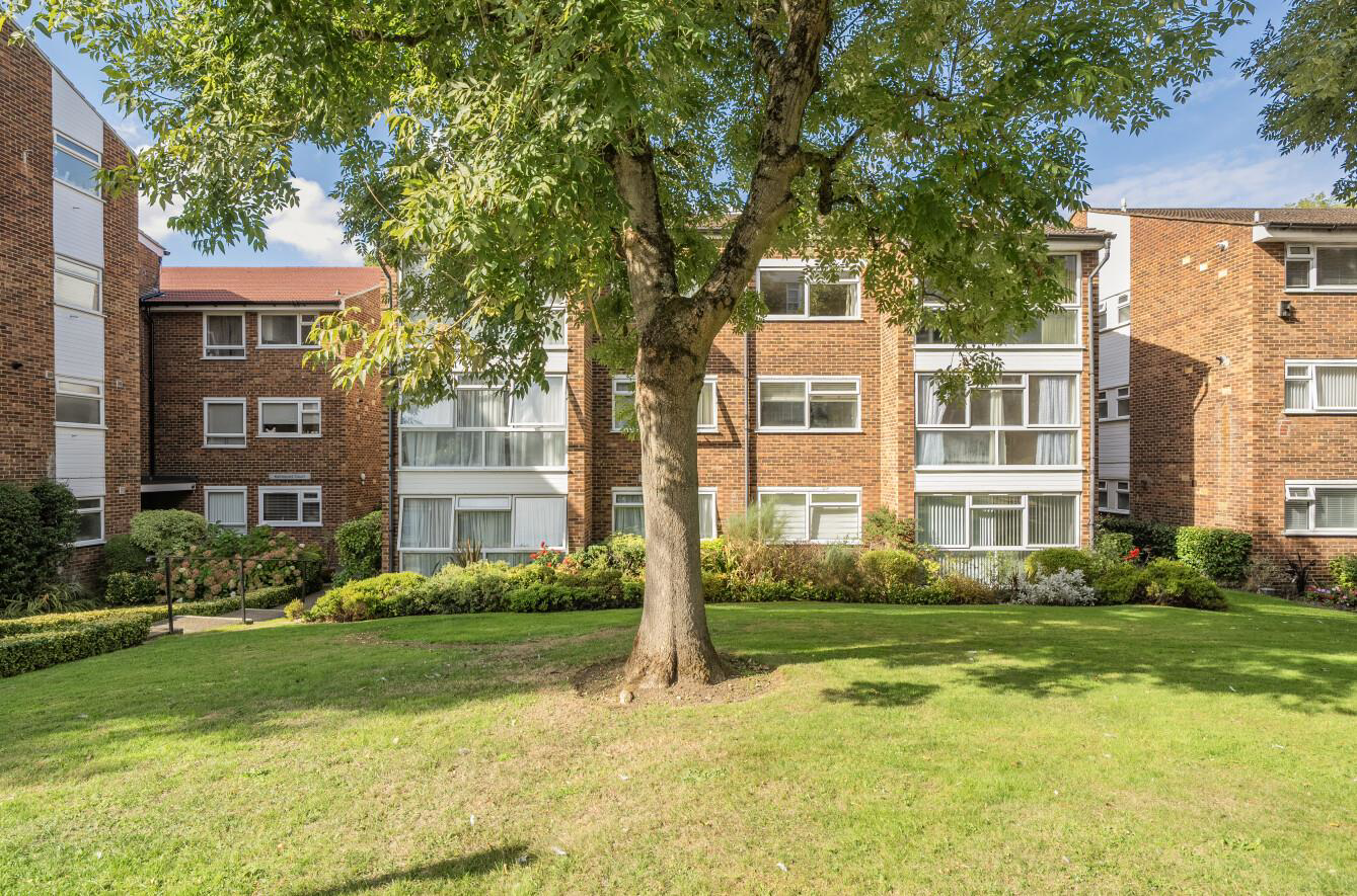 Gressenham Court, Aran Drive, Stanmore