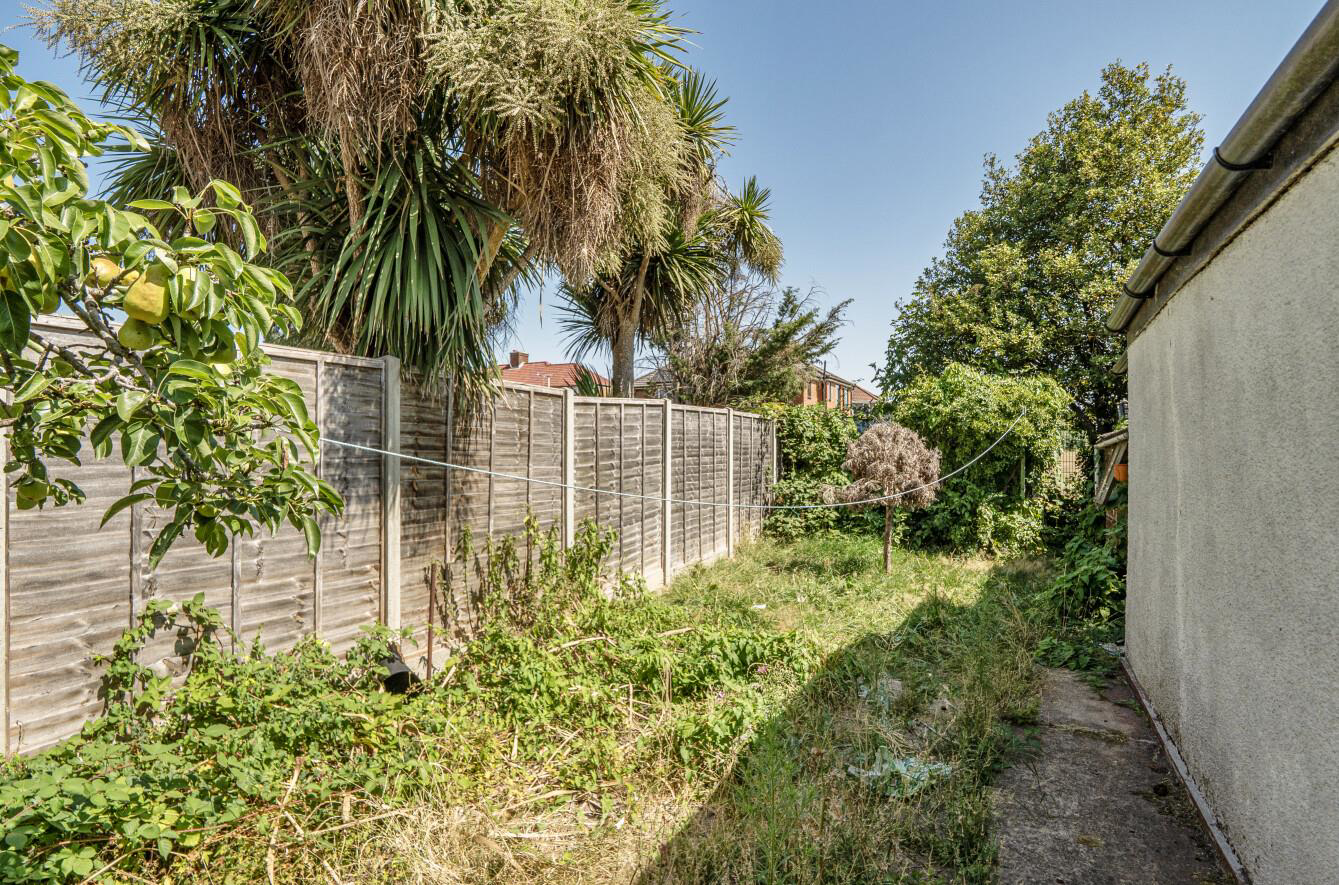 Uppingham Avenue, Stanmore, HA7, photo 9