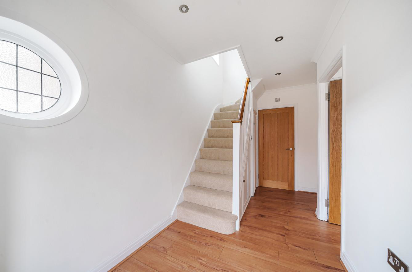 Methuen Road, Edgware, HA8, photo 11
