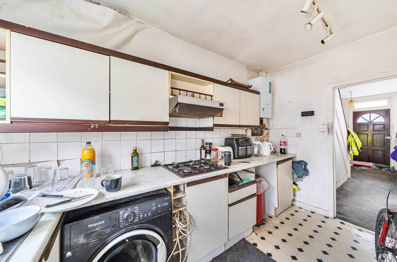 Davidson Frost-Wellings, DFW, Whitchurch Lane, Edg