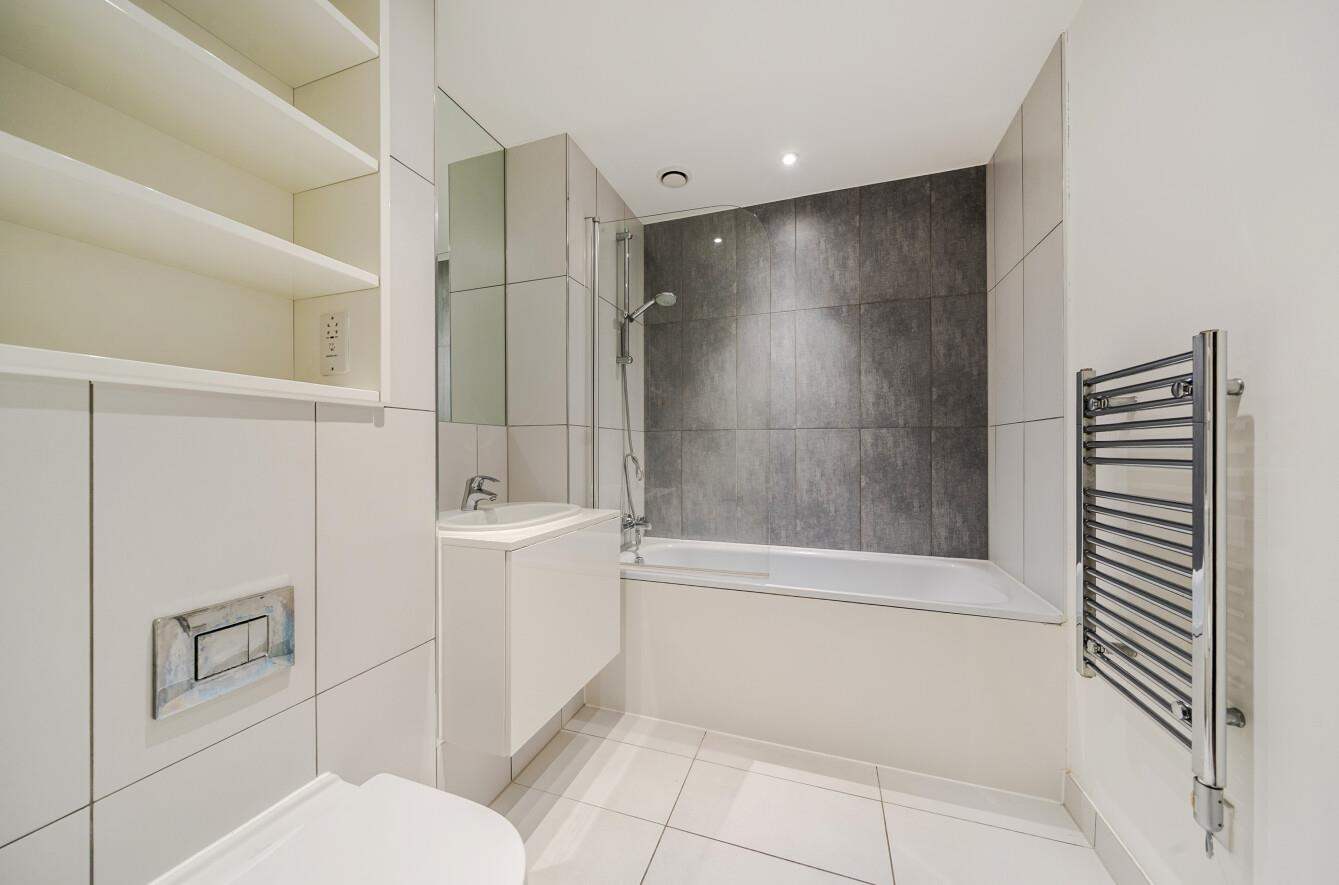 Clement Court, Stanmore Place, HA7, photo 10