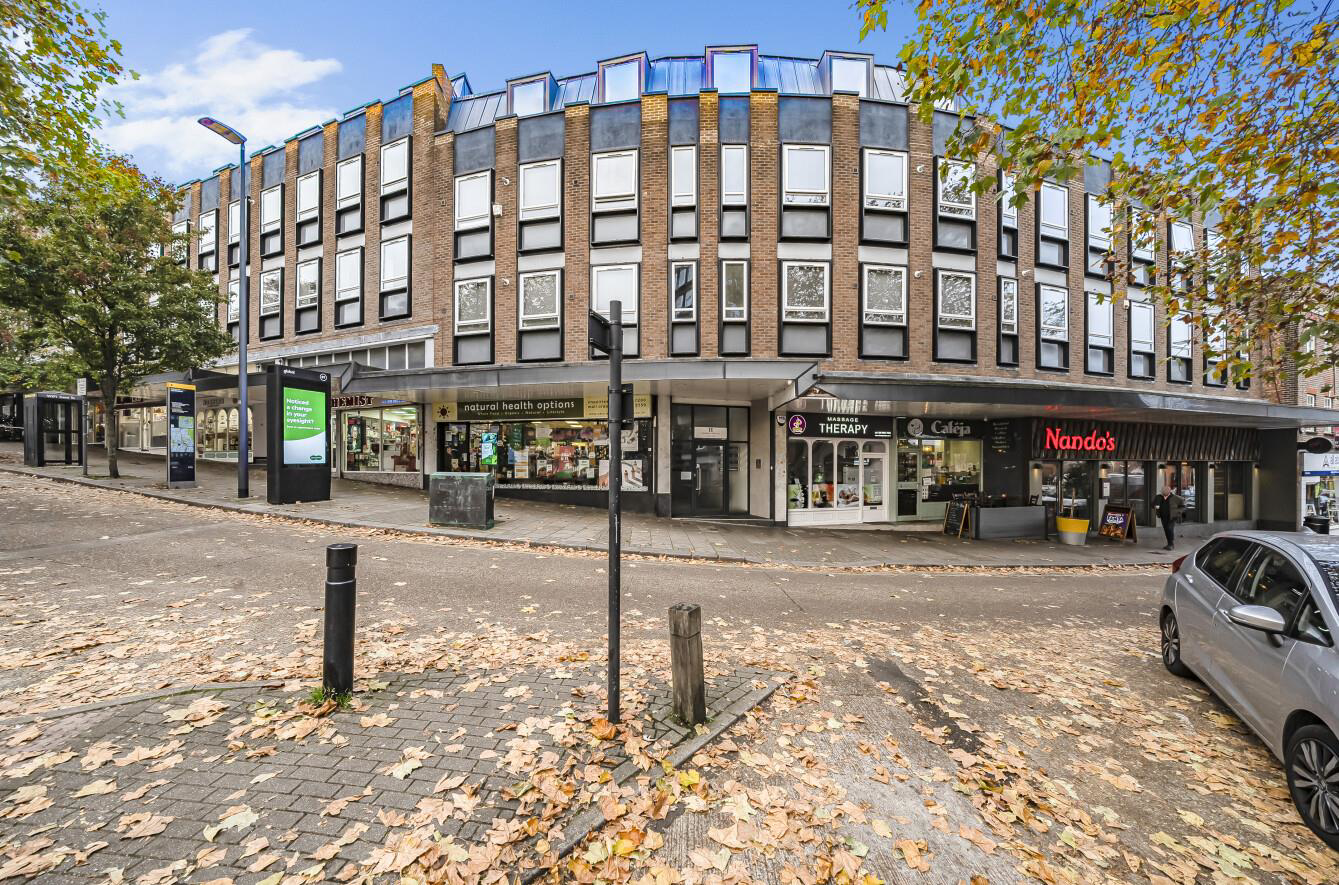 Buckingham House East, Stanmore Broadway, HA7