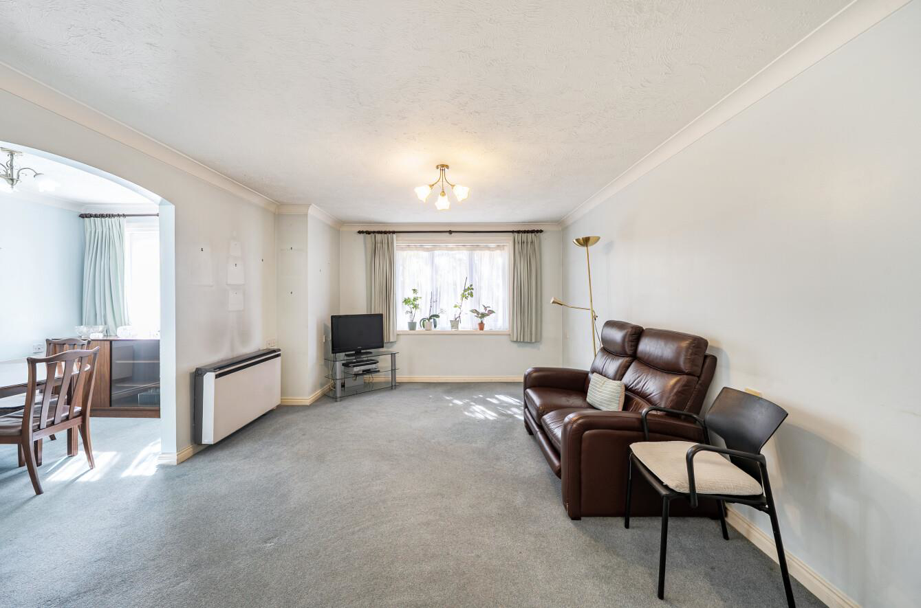 Pembroke Lodge, Stanmore, HA7, photo 3