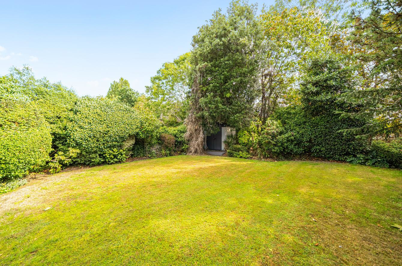 Dalkeith Grove, Stanmore, HA7, photo 10