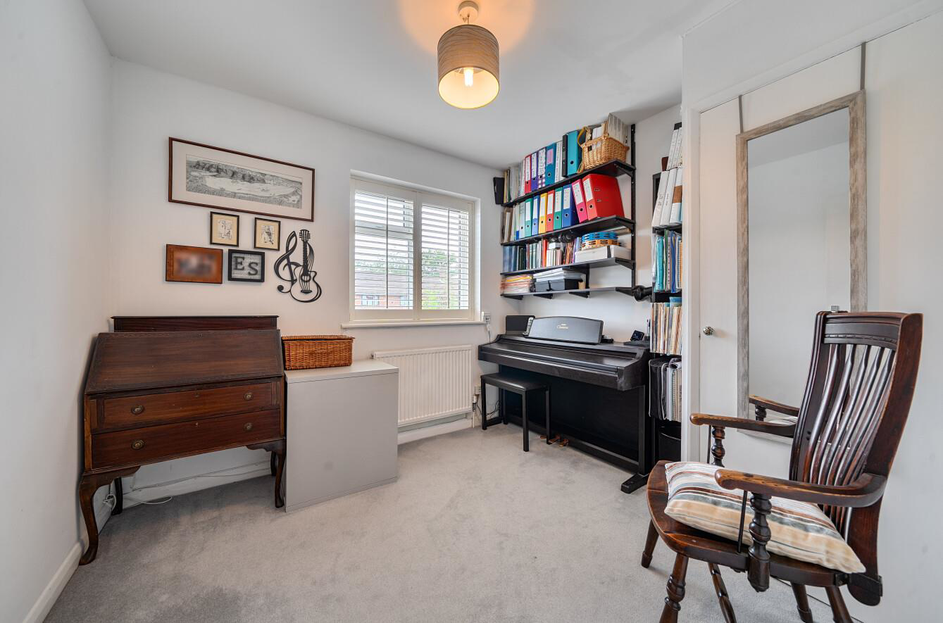 Pentland Road, Bushey, WD23, photo 9