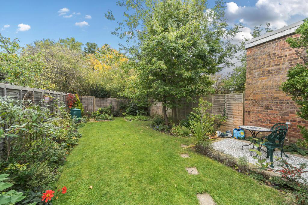 Felbridge Avenue, Stanmore, HA7, photo 12