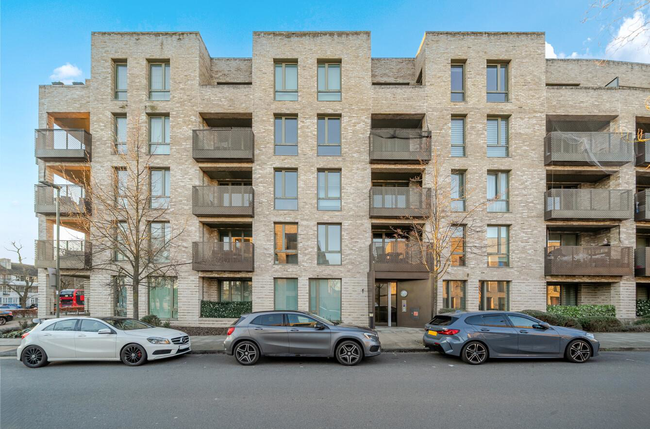 Welford Court, Edgware Green, HA8