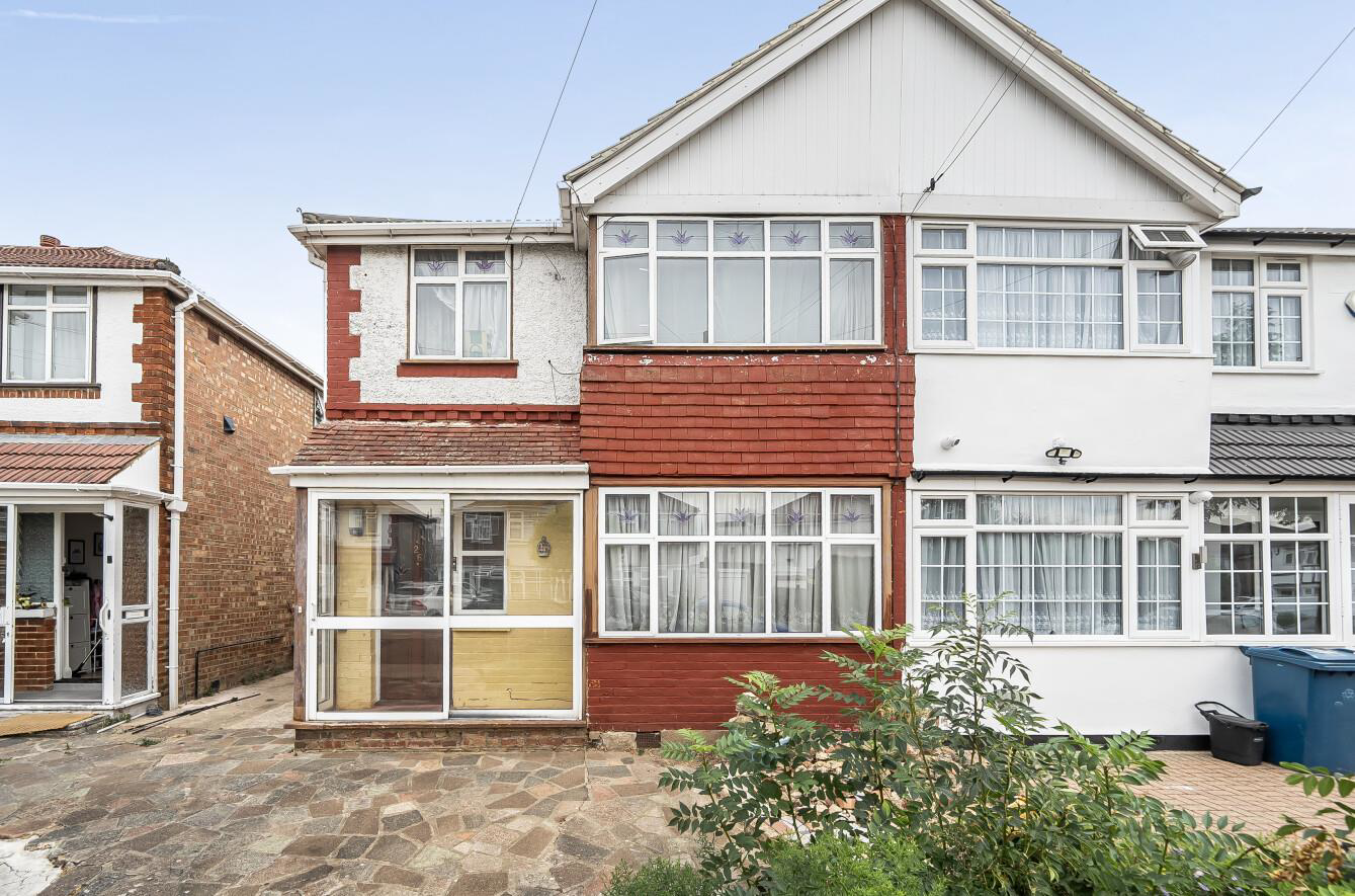 Morley Crescent East, Stanmore, HA7