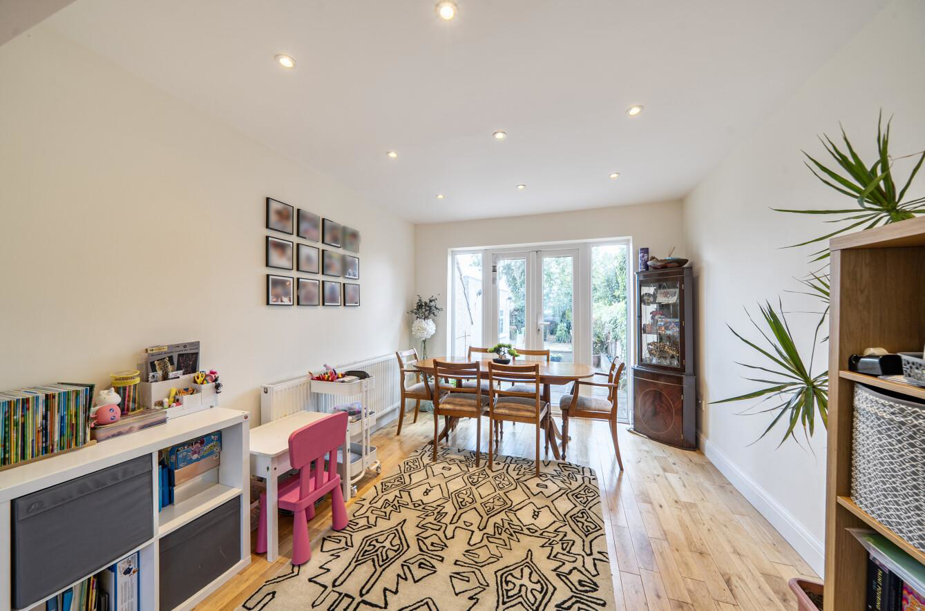 Bellamy Drive, Stanmore, HA7, photo 3