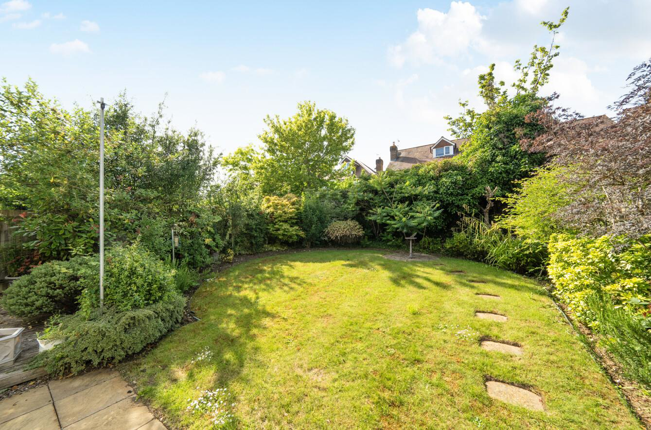Fauna Close, Stanmore, HA7, photo 11