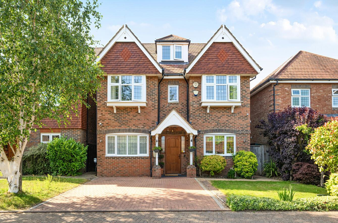 Fauna Close, Stanmore, HA7
