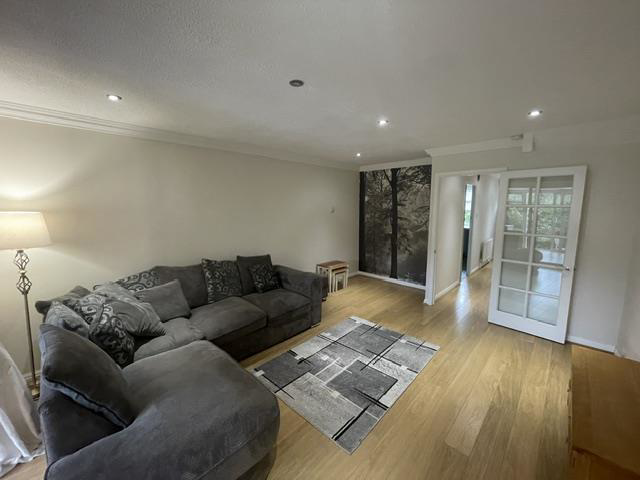 Cherry Hill, Harrow, HA3, photo 2