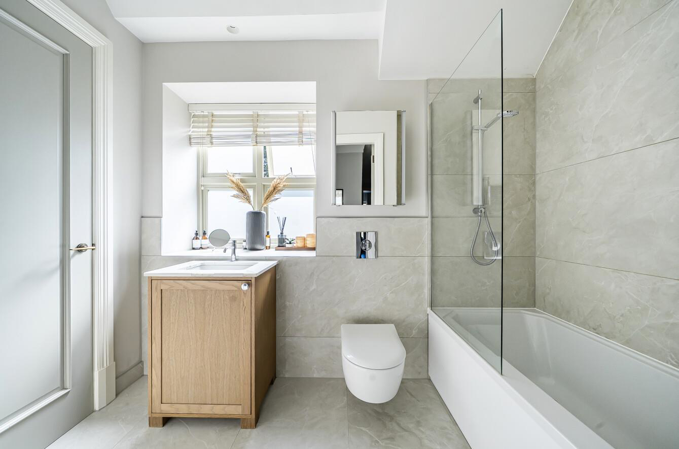 Elizabeth Grove, Bushey Heath, WD23, photo 6