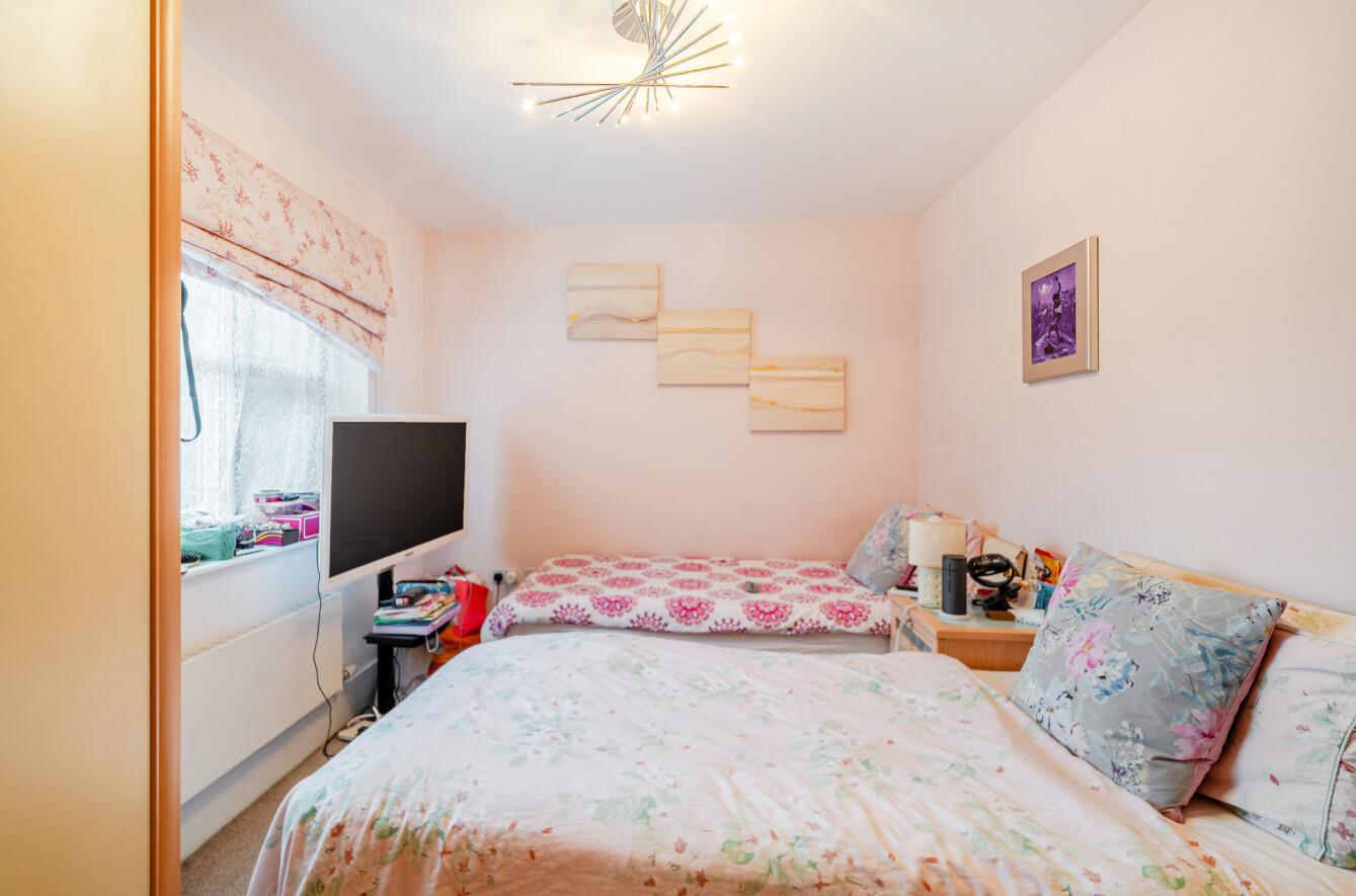 Fauna Close, Stanmore, HA7, photo 8