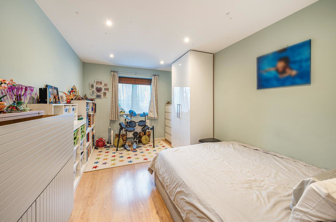 Pond House, Stanmore, HA7, photo 11