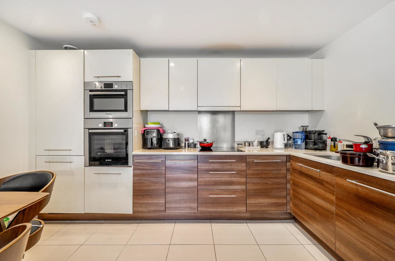 Sovereign Court, Stanmore, HA7, photo 5