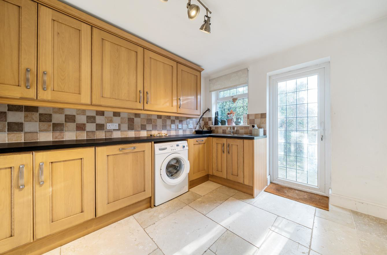 Bushey Hall Road, Bushey, WD23, photo 6