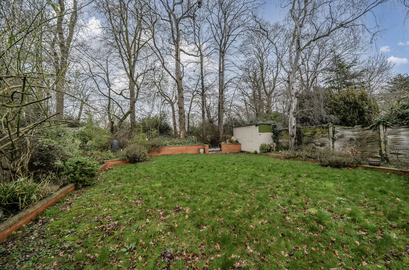 Davidson Frost-Wellings, DFW, Cavendish Drive, HA8