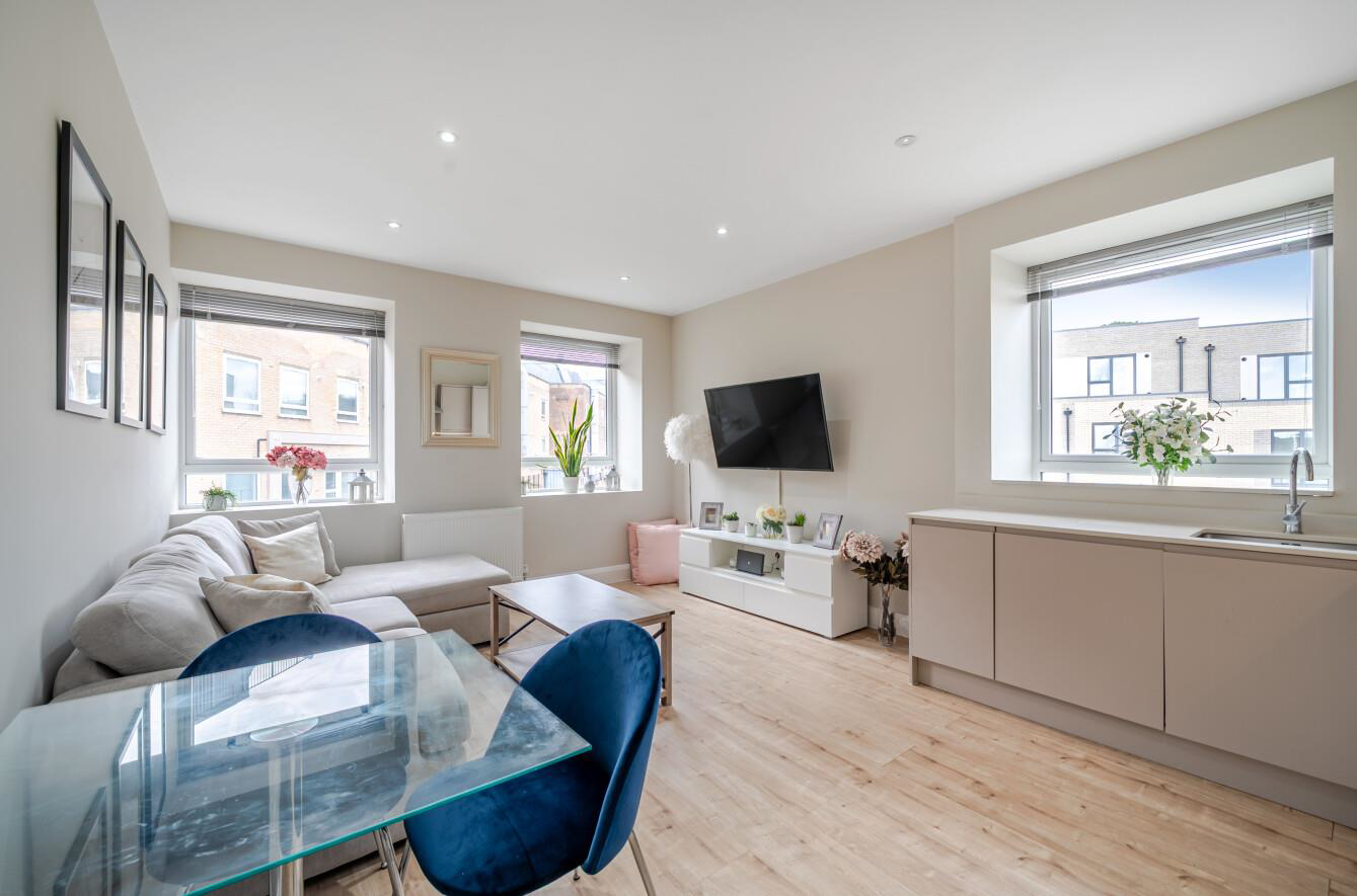 Buckingham House East, Stanmore, HA7, photo 4