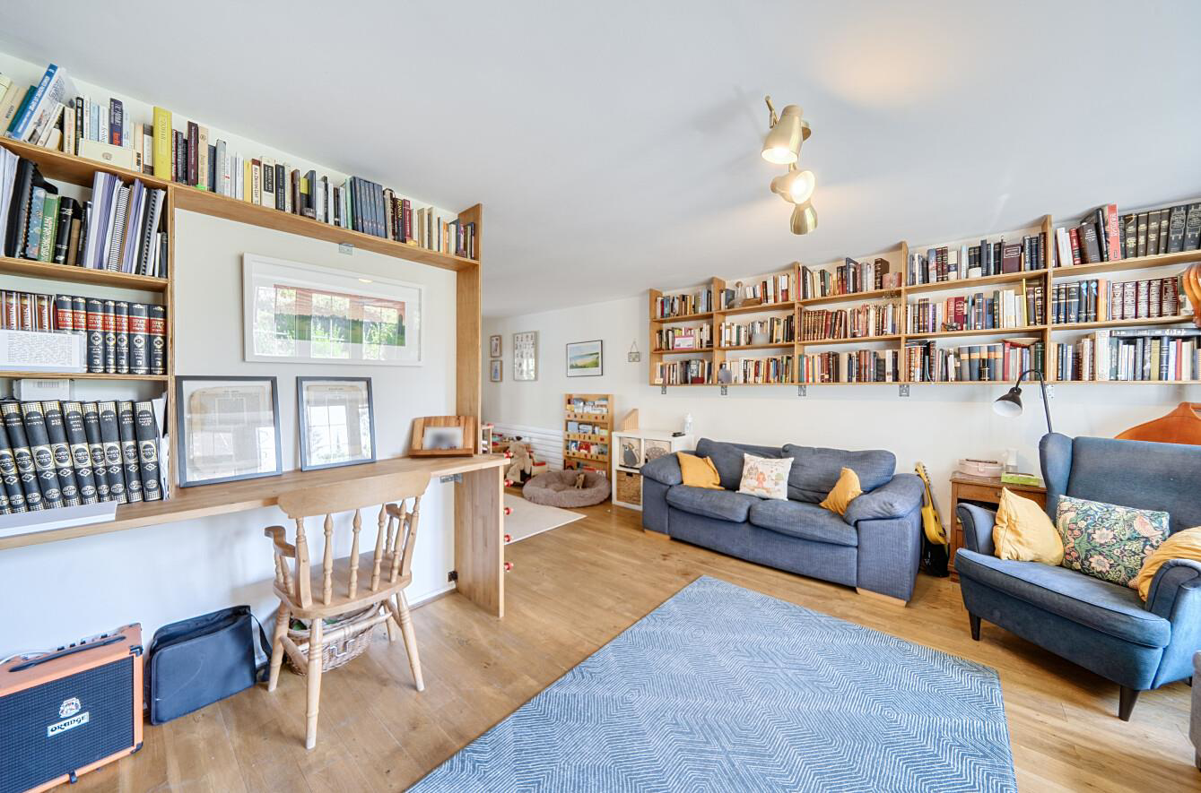 Temple Mead Close, Stanmore, HA7, photo 16