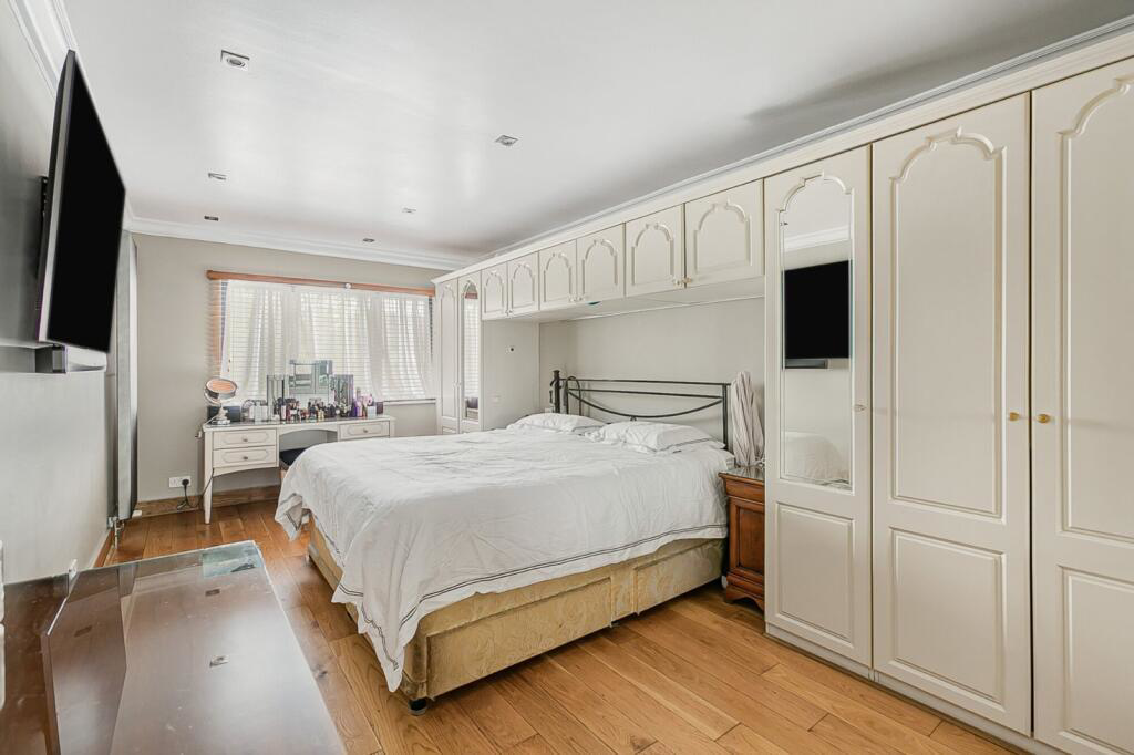Dalkeith Grove, Stanmore, HA7, photo 10