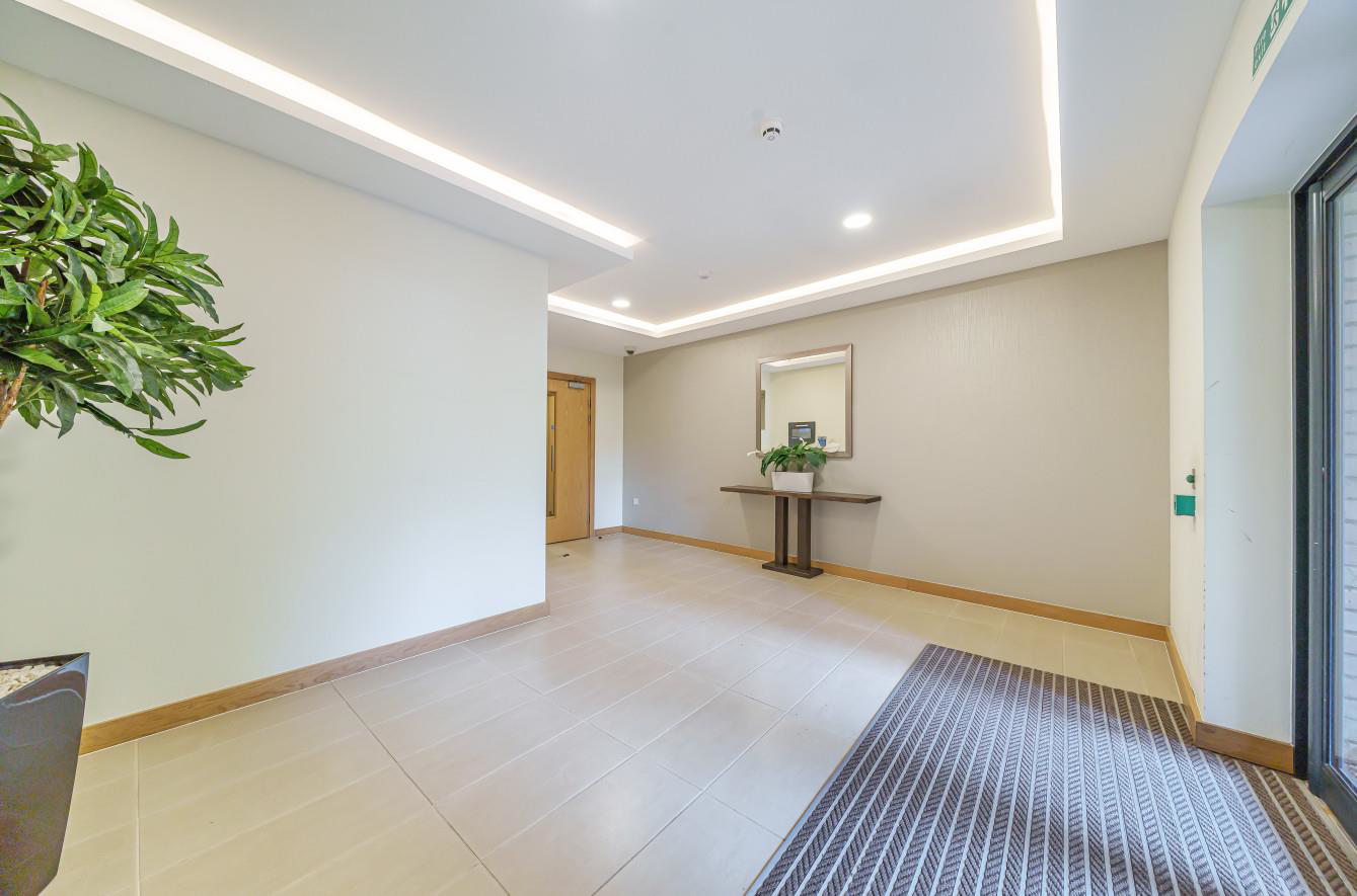 Royal Court, Stanmore Place, HA7, photo 6