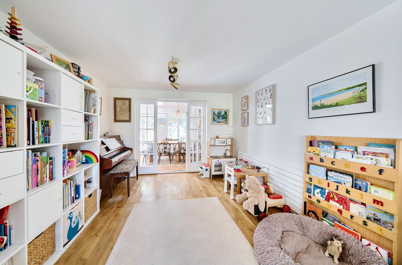 Temple Mead Close, Stanmore, HA7, photo 3