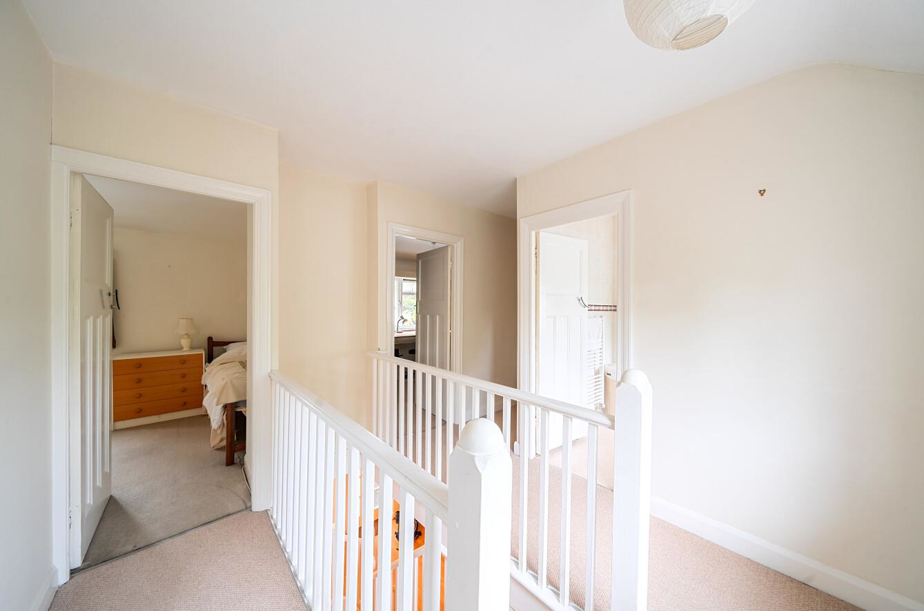 Chiltern Avenue, Bushey, WD23, photo 22