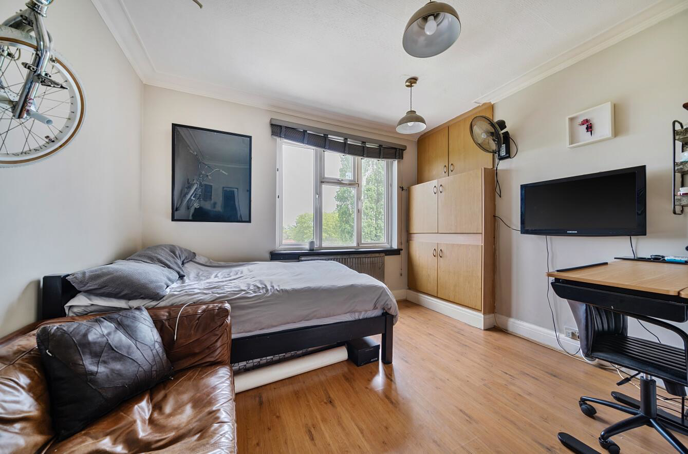 Woodhill Crescent, Harrow, HA3, photo 11