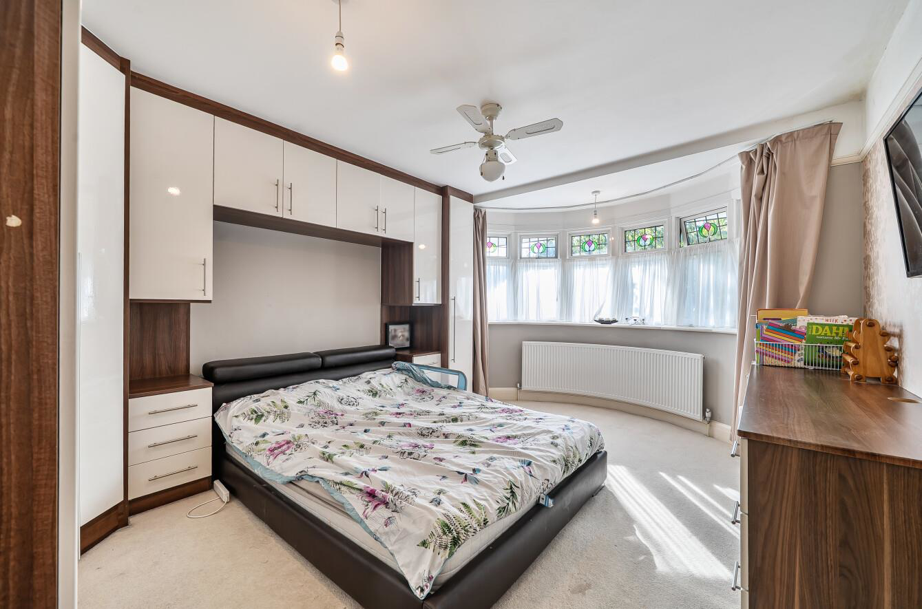 Golf Close, Stanmore, HA7, photo 11