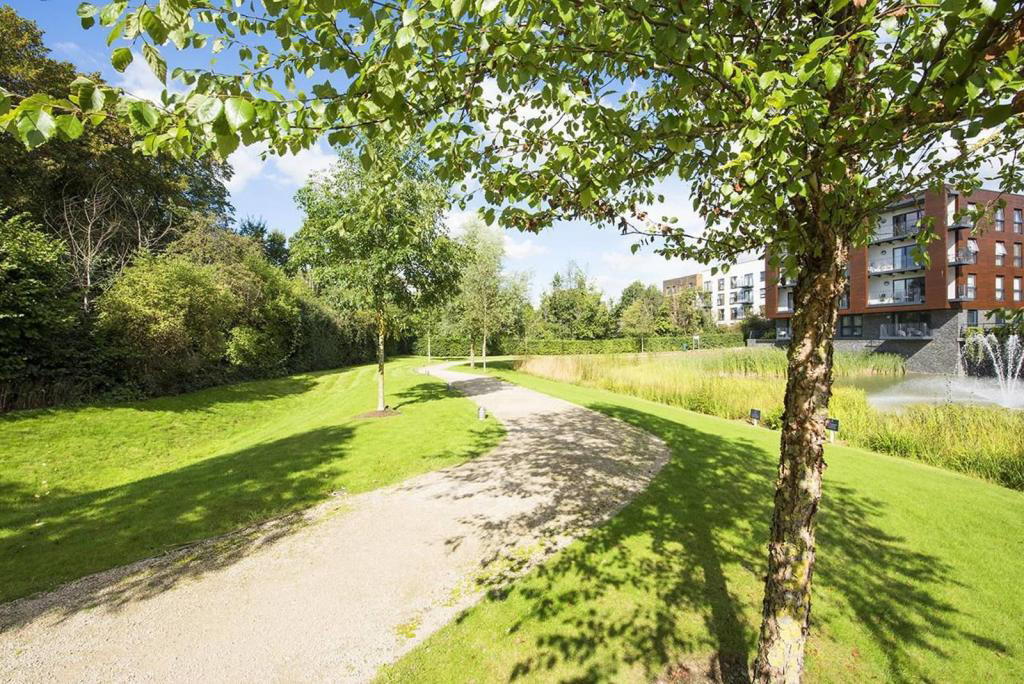 Moore Court, Stanmore Place, HA7, photo 9