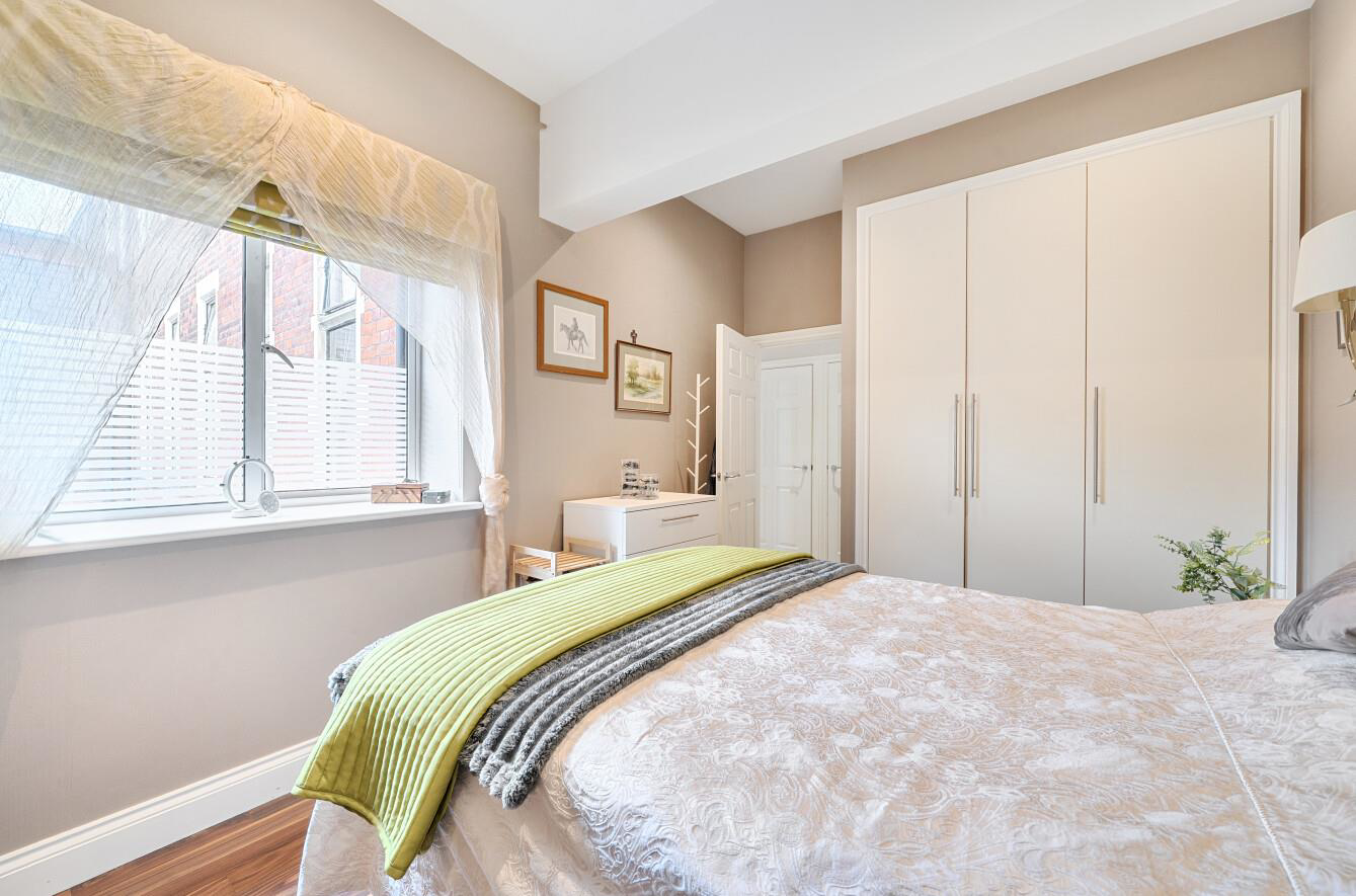 Royal Connaught Drive, Bushey, WD23, photo 9