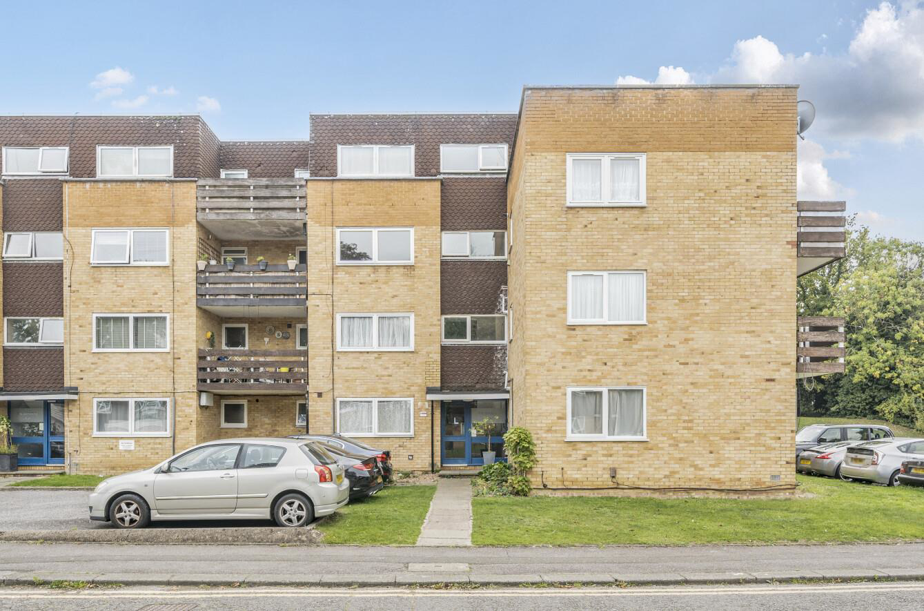 September Way, Stanmore, HA7