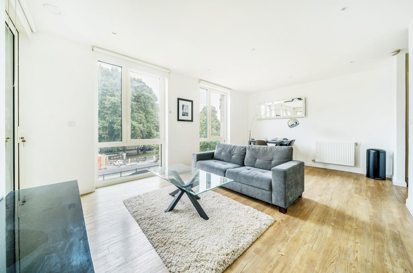 Welford Court, Edgware Green, HA8, photo 2