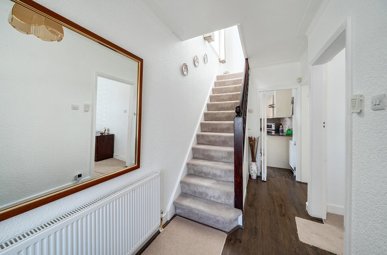 St Andrews Drive, Stanmore, HA7, photo 7